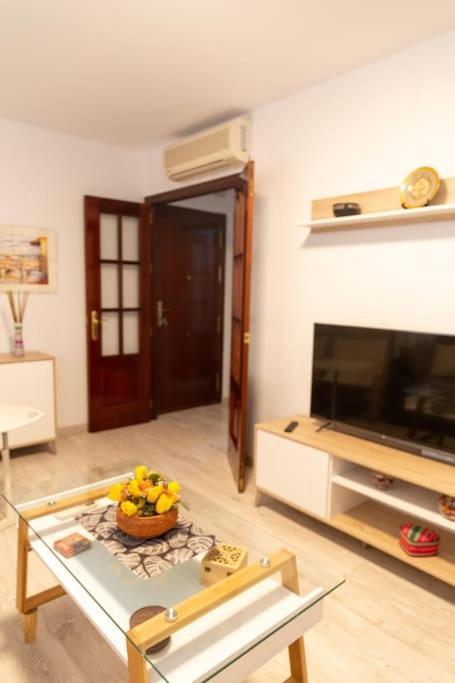 El Patio De La Vina By Gades Gestion Apartment Cadiz Luaran gambar